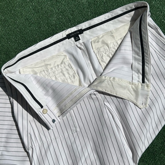 Woman’s Ann Taylor pants - Picture 3 of 4